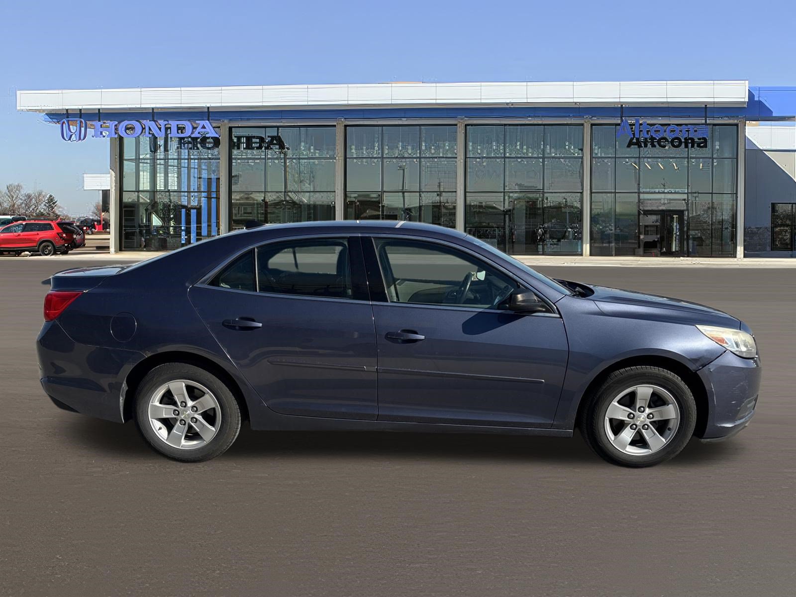 Used 2013 Chevrolet Malibu LS w/ Protection Package FWD image 6