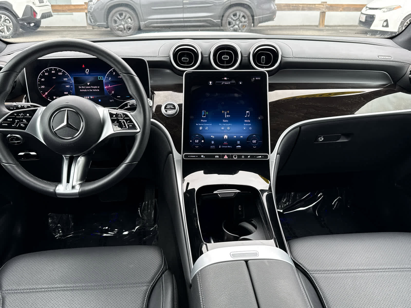 Used 2024 Mercedes-Benz GLC 300 4MATIC image 10