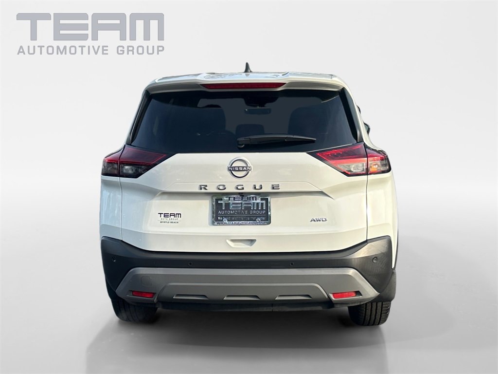 Used 2023 Nissan Rogue S image 6