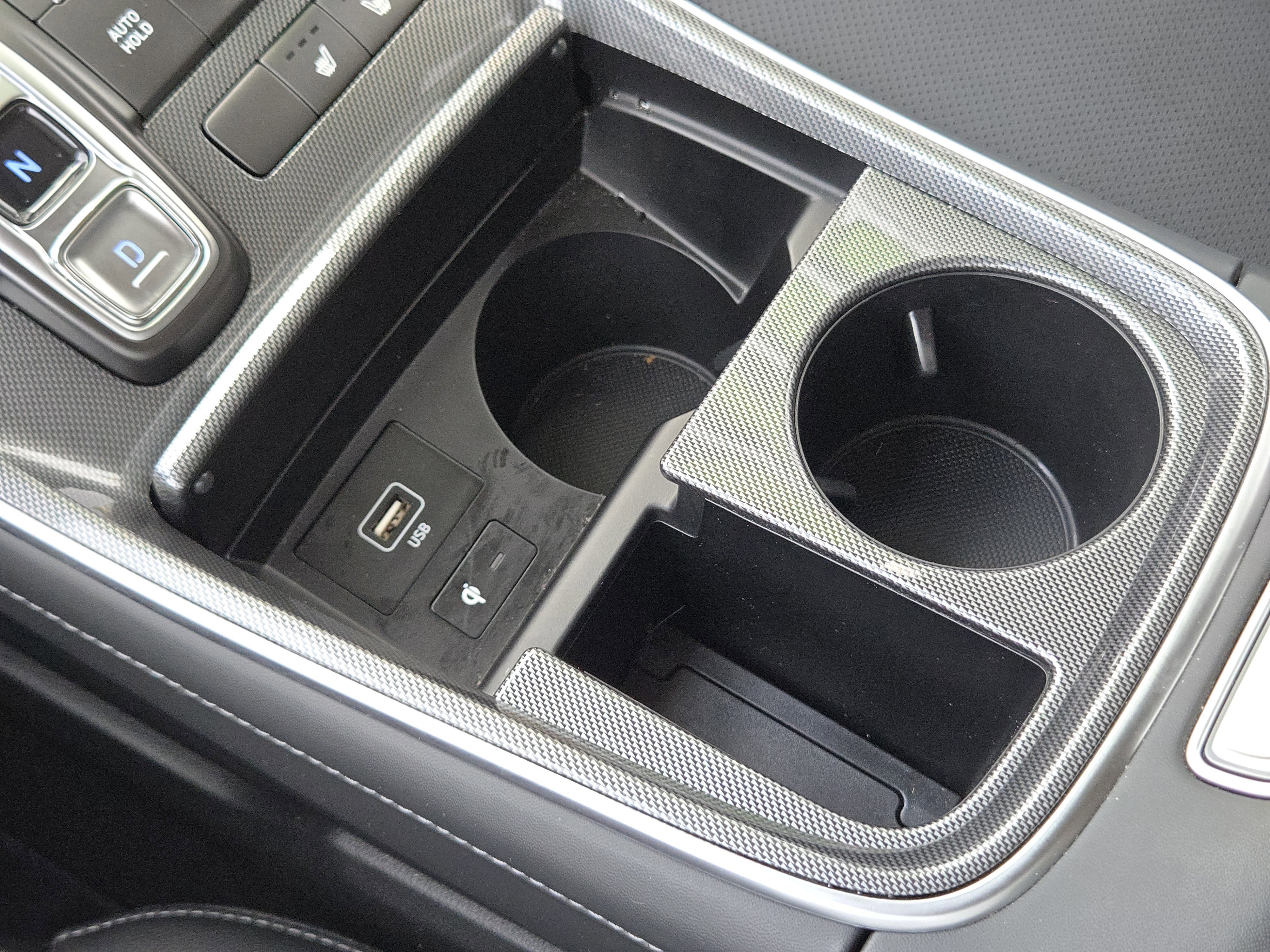Used 2023 Hyundai Santa Fe SEL w/ Premium Package image 21