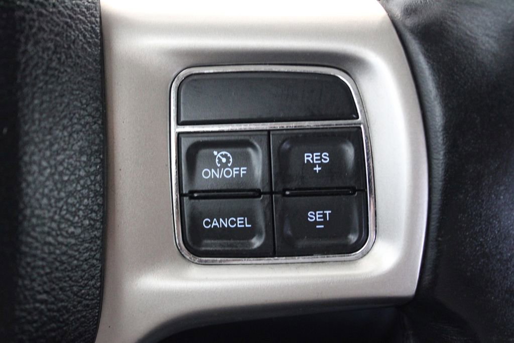 Used 2014 RAM 2500 Laramie w/ Black Appearance Group AWD/4WD image 24