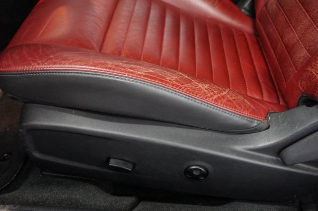 Used 2013 Dodge Challenger R/T Plus RWD image 10