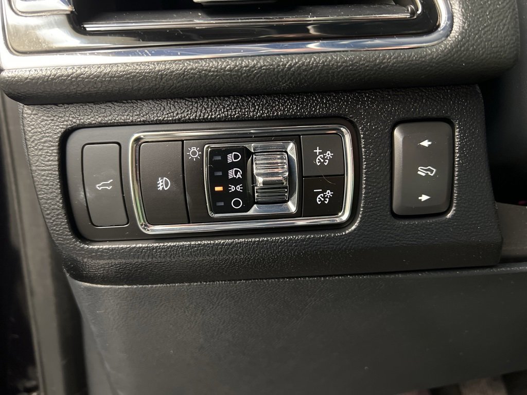 Certified 2023 Lincoln Navigator Reserve image 25