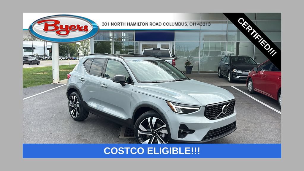 Certified 2025 Volvo XC40 B5 Plus w/ Climate Package