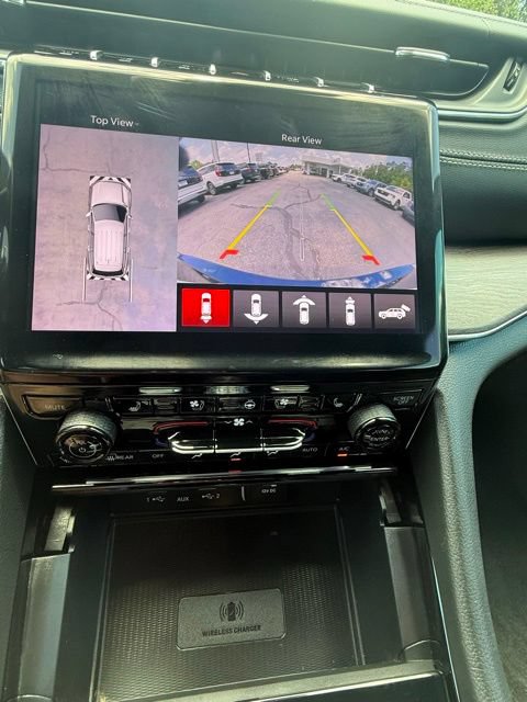 New 2025 Jeep Grand Cherokee L Overland w/ Advanced Protech Group III AWD/4WD image 15