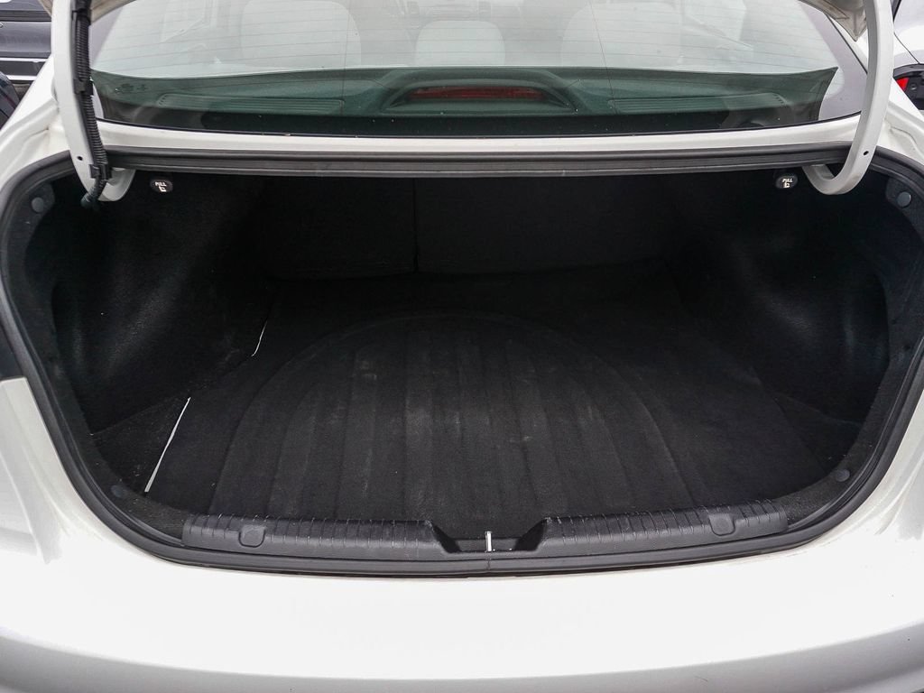 Used 2017 Kia Forte LX FWD image 25