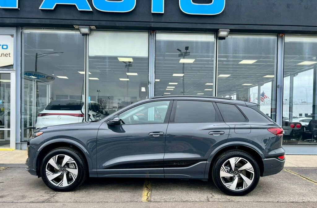 Used 2025 Audi Q6 e-tron Premium Plus w/ Premium Plus image 43