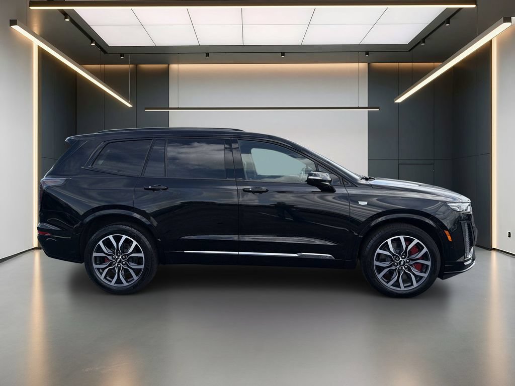 Used 2025 Cadillac XT6 Sport w/ Platinum Package AWD/4WD image 7