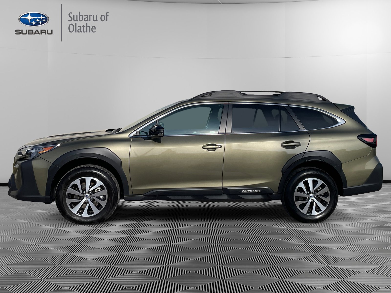 Certified 2025 Subaru Outback Premium w/ Popular Package #1A image 8