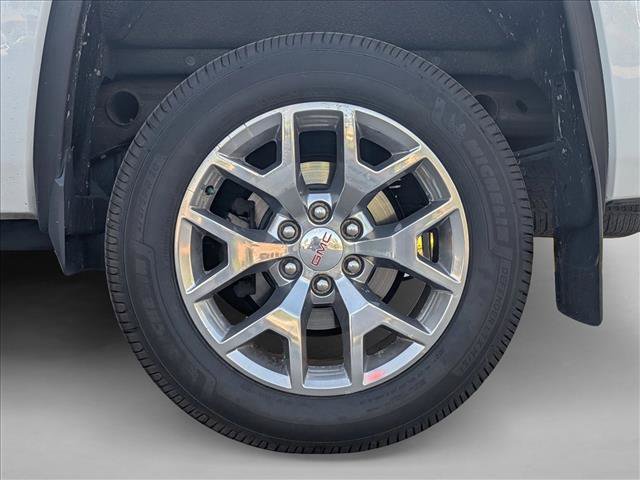 Used 2018 GMC Sierra 1500 SLT w/ SLT Premium Package AWD/4WD image 6