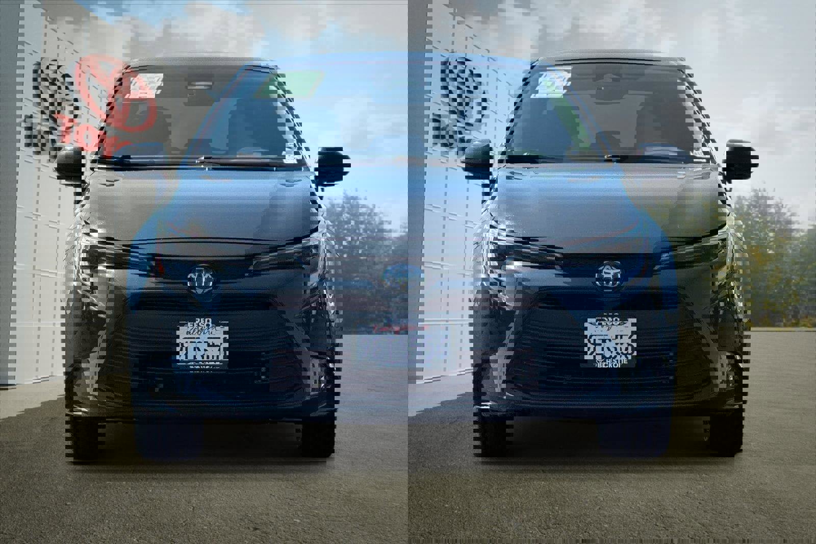 Certified 2023 Toyota Corolla LE w/ LE Convenience Package image 8