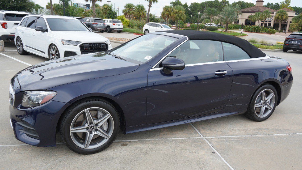 Used 2018 Mercedes-Benz E 400 4MATIC Cabriolet image 5