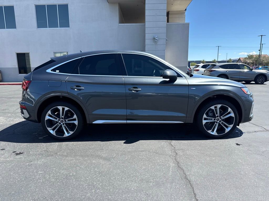 Used 2021 Audi Q5 Prestige w/ Prestige Package image 6
