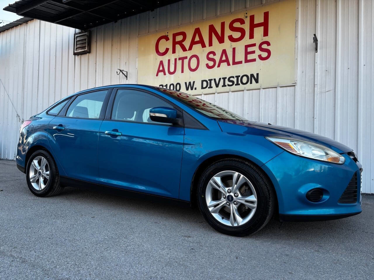 Used 2014 Ford Focus SE FWD image 1