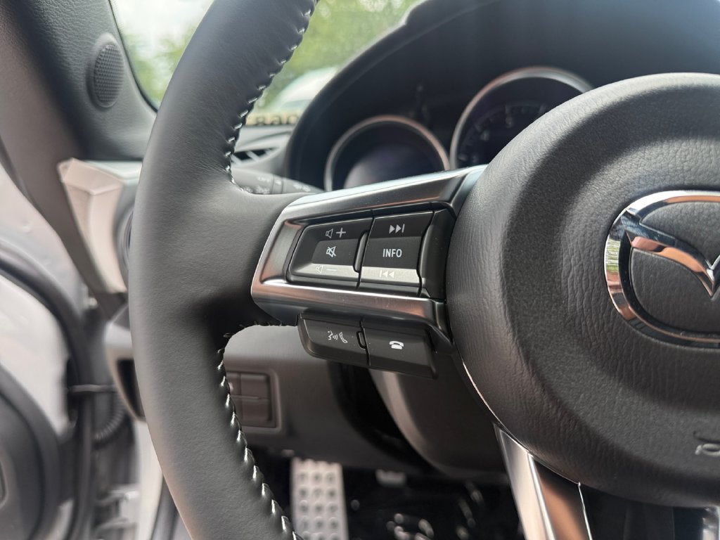 New 2026 MAZDA MX-5 Miata Club w/ Interior Package RWD image 22
