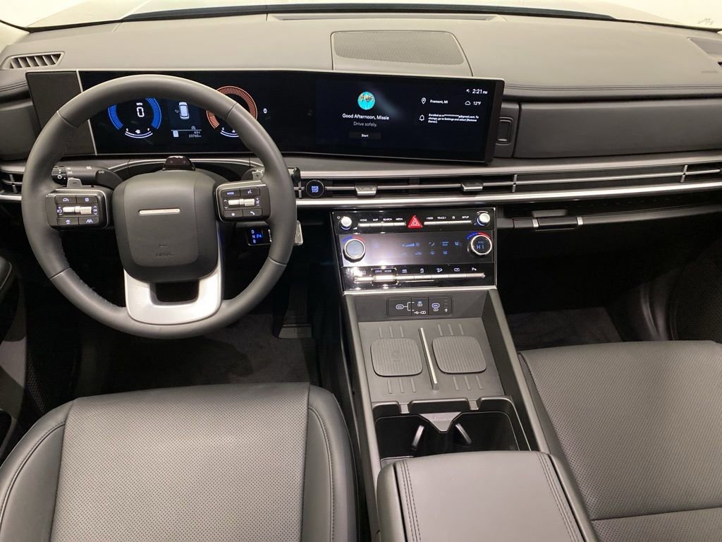 Used 2025 Hyundai Santa Fe XRT image 23