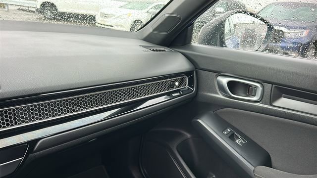 Used 2023 Honda Civic Sport image 19
