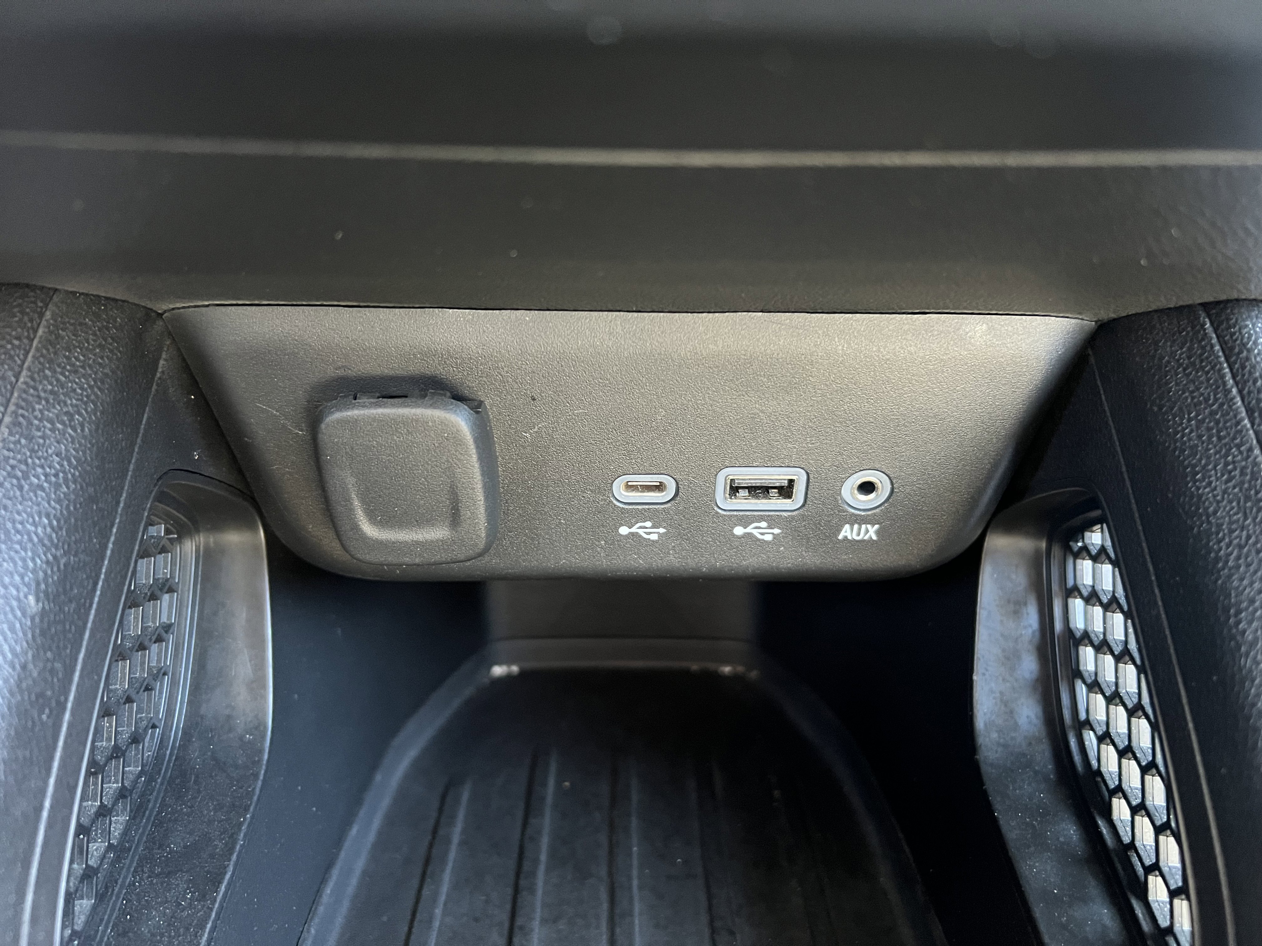 Used 2022 Chevrolet TrailBlazer LT w/ Convenience Package image 24