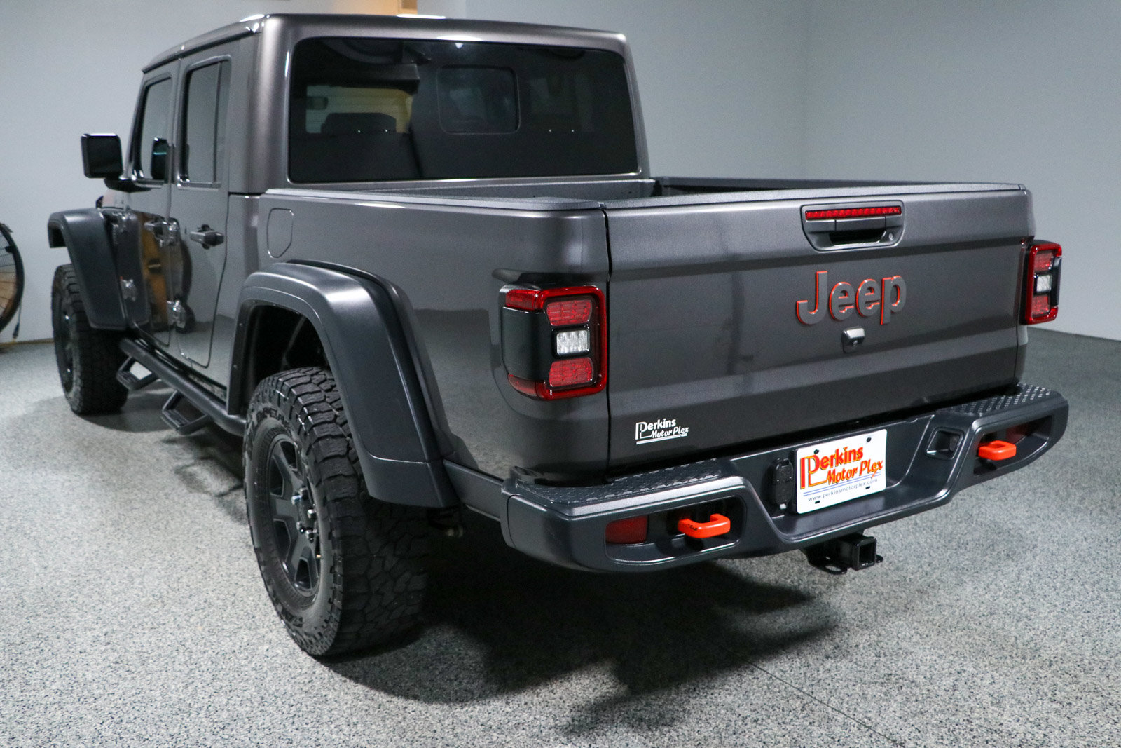 Used 2022 Jeep Gladiator Mojave w/ LED Lighting Group AWD/4WD image 9