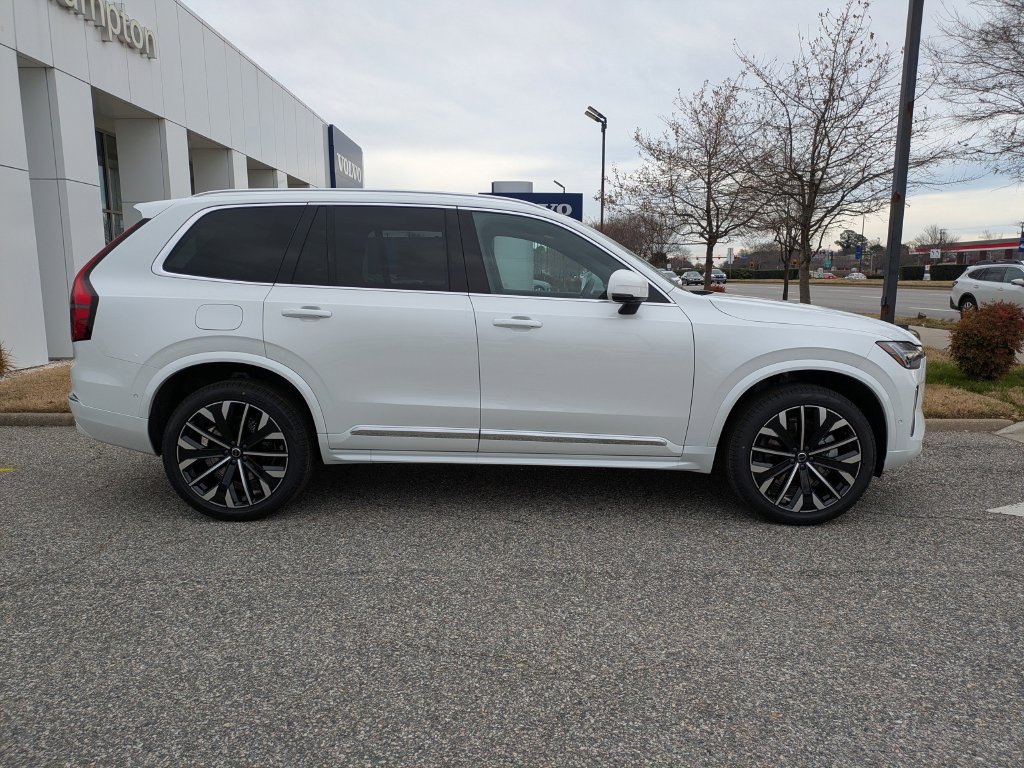 New 2026 Volvo XC90 B6 Plus w/ Protection Package Premier AWD/4WD image 3