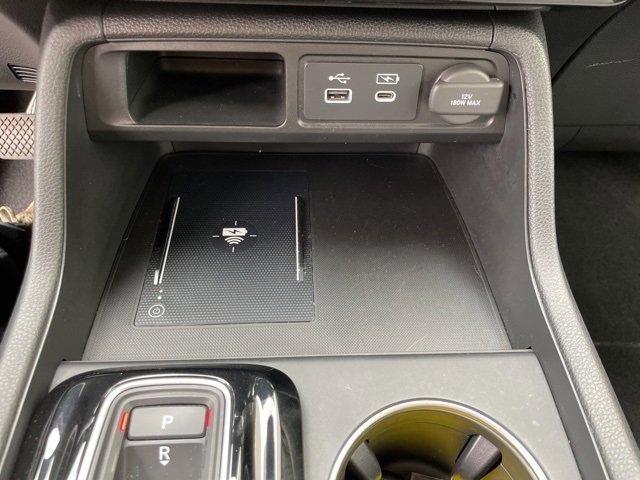 Used 2023 Honda Pilot Touring image 13