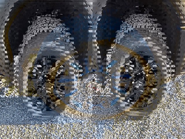 New 2026 GMC Sierra 2500 AT4 image 16