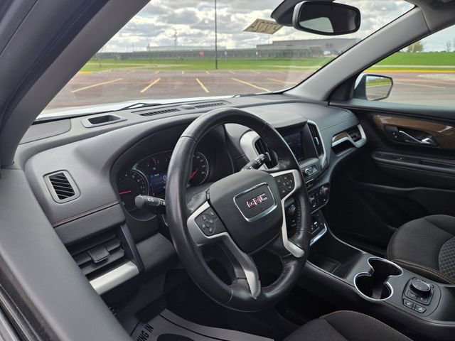 Used 2020 GMC Terrain SLE w/ Driver Convenience Package FWD image 12
