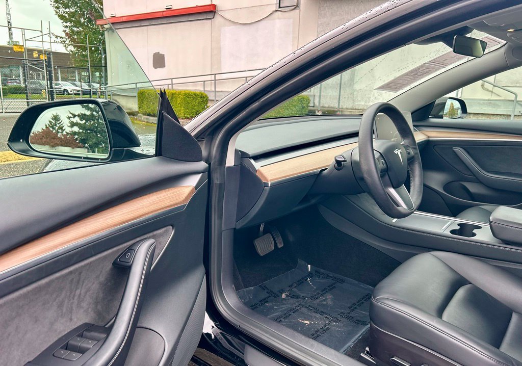 Used 2023 Tesla Model 3 Long Range AWD/4WD image 9