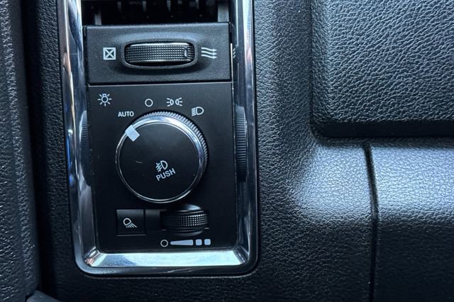 Used 2017 RAM 3500 Laramie AWD/4WD image 43