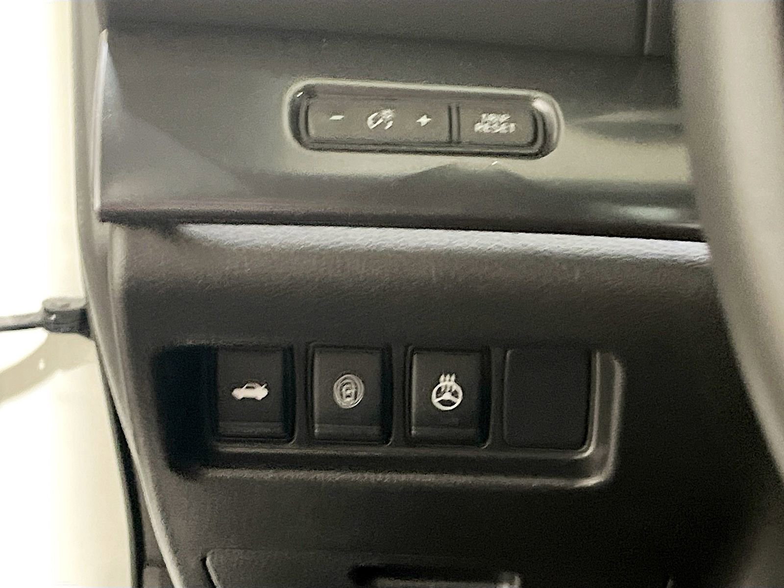 Used 2023 Nissan Maxima SR w/ Sport Mat Group image 10