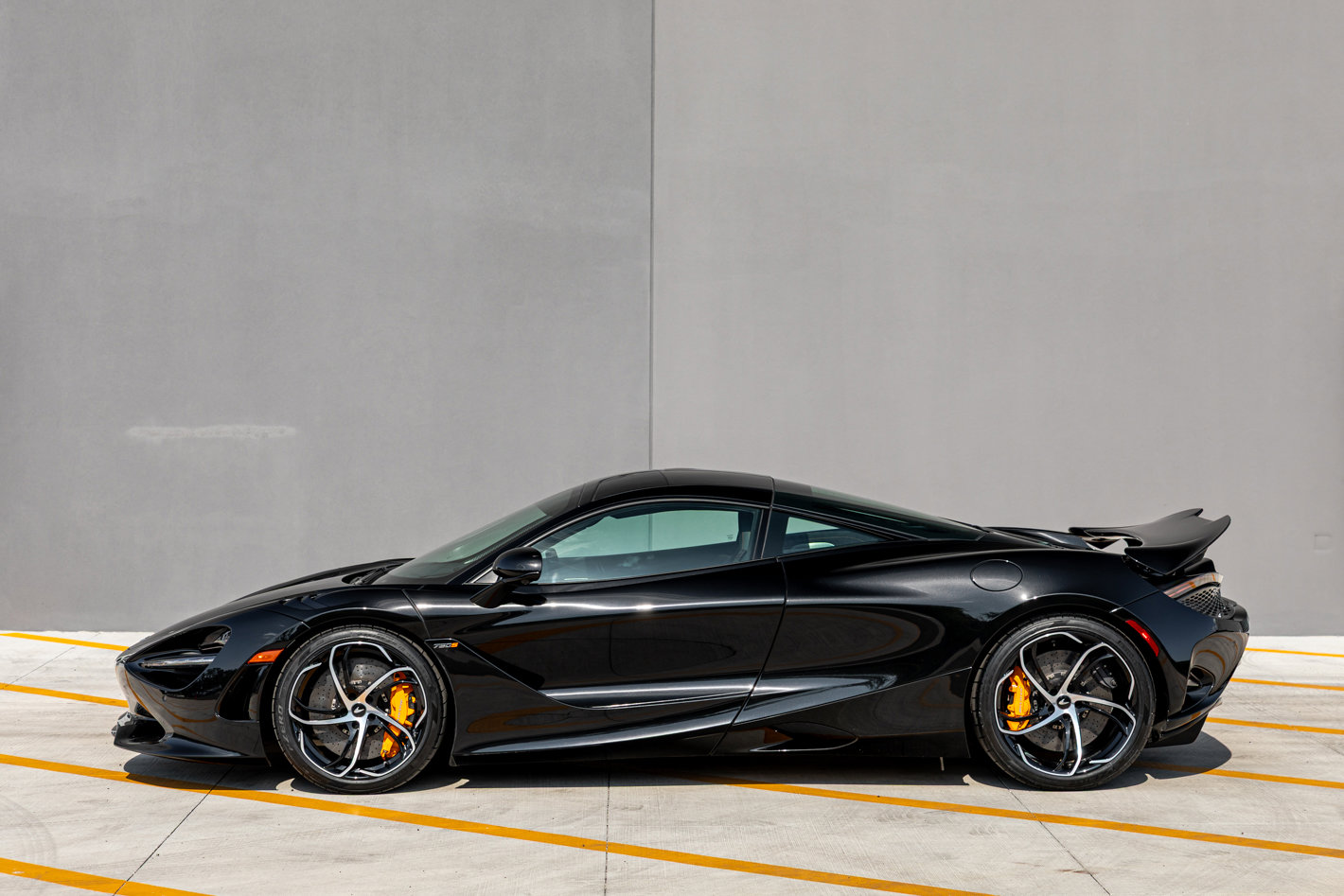 Used 2024 McLaren 750S image 11