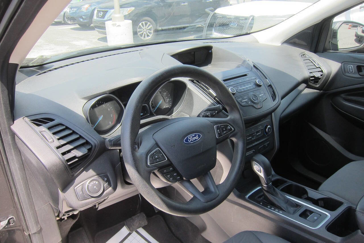 Used 2018 Ford Escape S FWD image 6