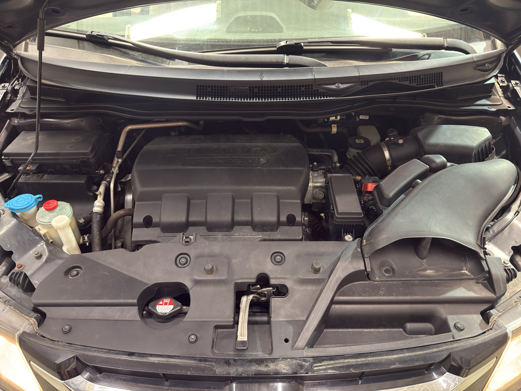 Used 2017 Honda Odyssey SE image 30