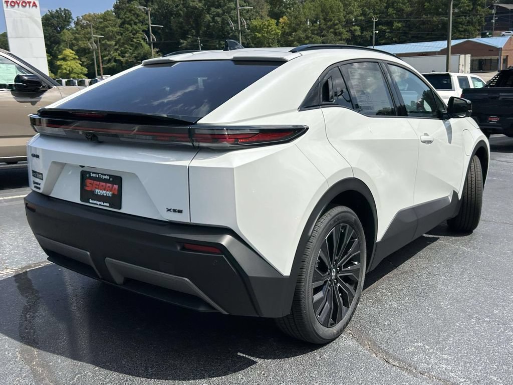 New 2026 Toyota C-HR AWD/4WD image 3