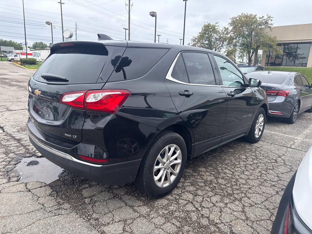 Used 2018 Chevrolet Equinox LT AWD/4WD image 3