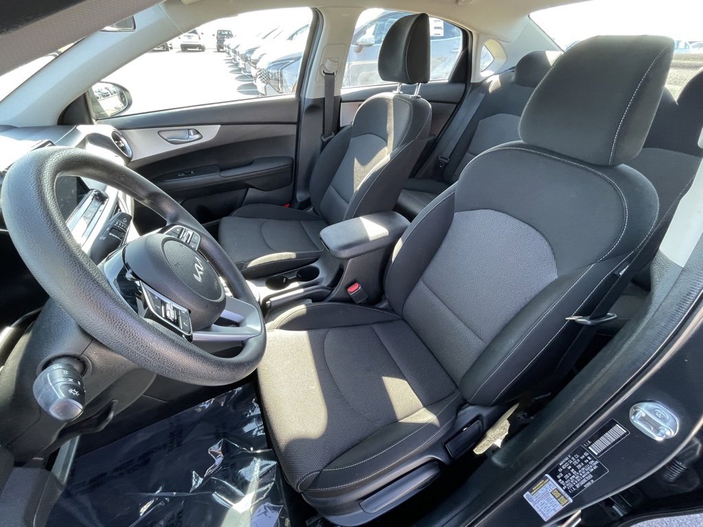 Certified 2024 Kia Forte LXS image 21