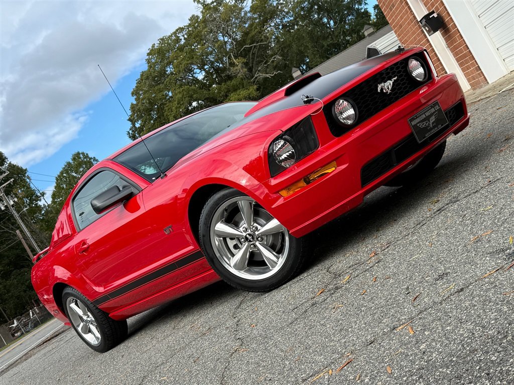 Used 2007 Ford Mustang GT RWD image 26