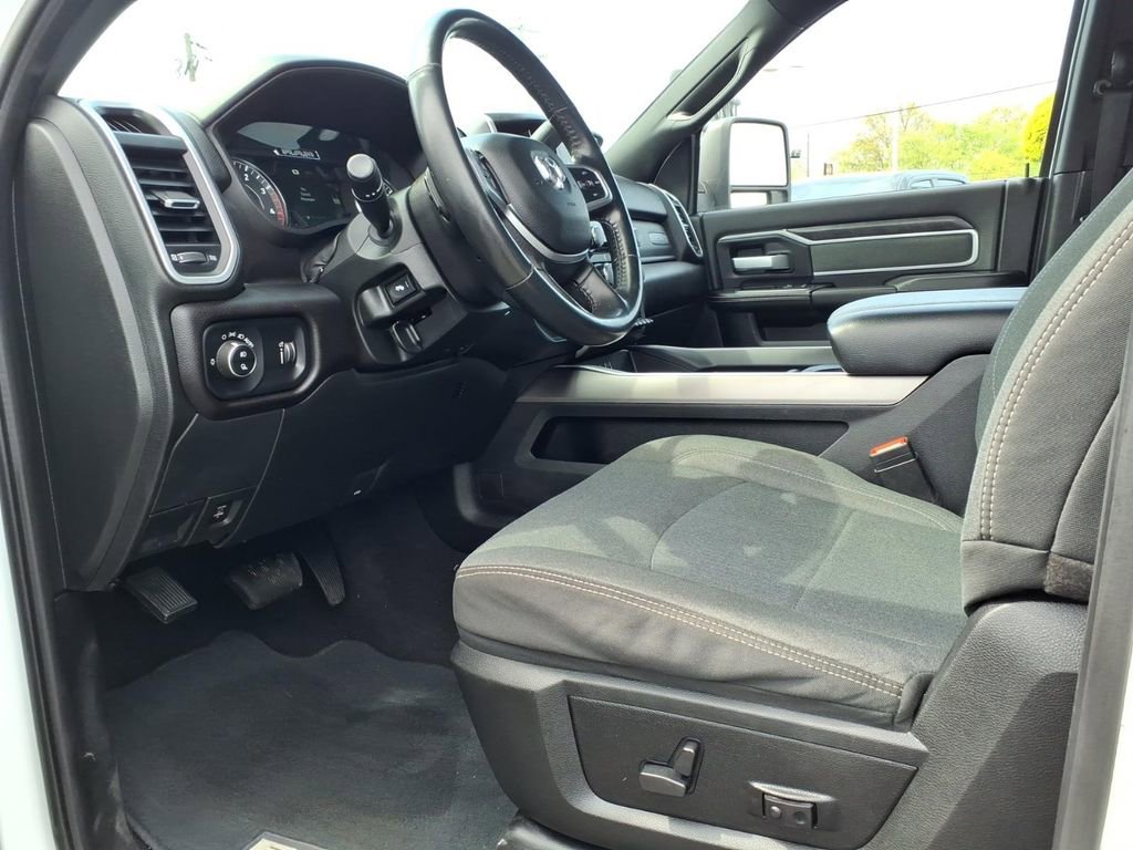 Used 2023 RAM 3500 Big Horn w/ Level 2 Equipment Group AWD/4WD image 14