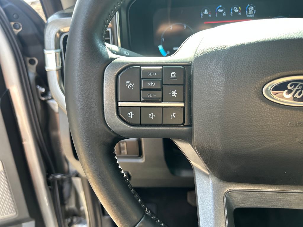 Used 2024 Ford F250 Lariat w/ Lariat Ultimate Package AWD/4WD image 20
