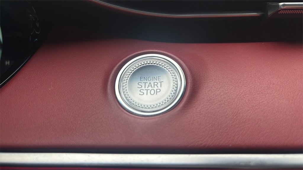 Used 2023 Genesis GV70 2.5T w/ Sport Prestige Package image 26