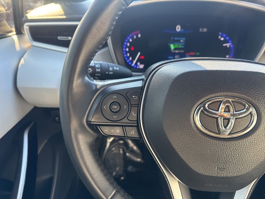 Used 2021 Toyota Corolla XSE image 14