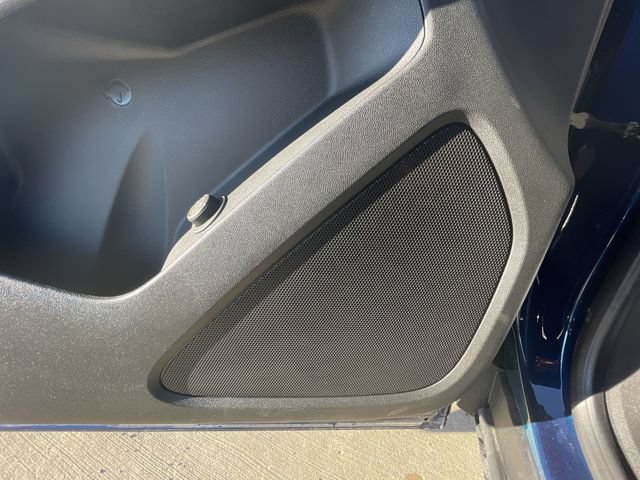 Used 2023 Chevrolet Equinox RS w/ LPO, Floor Liner Package AWD/4WD image 26