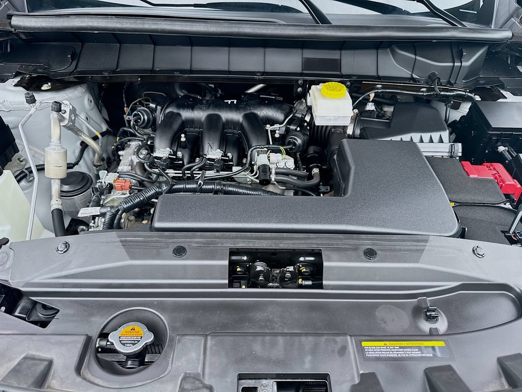 Certified 2024 Nissan Pathfinder SV FWD image 29