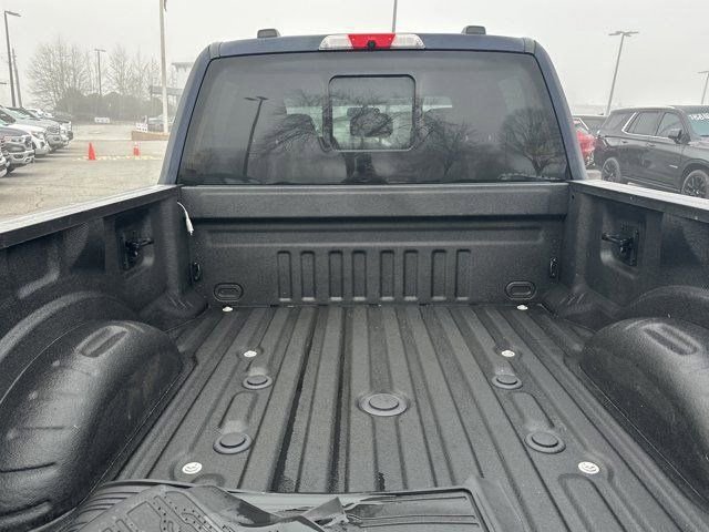Used 2022 Ford F250 Lariat w/ Lariat Ultimate Package AWD/4WD image 26