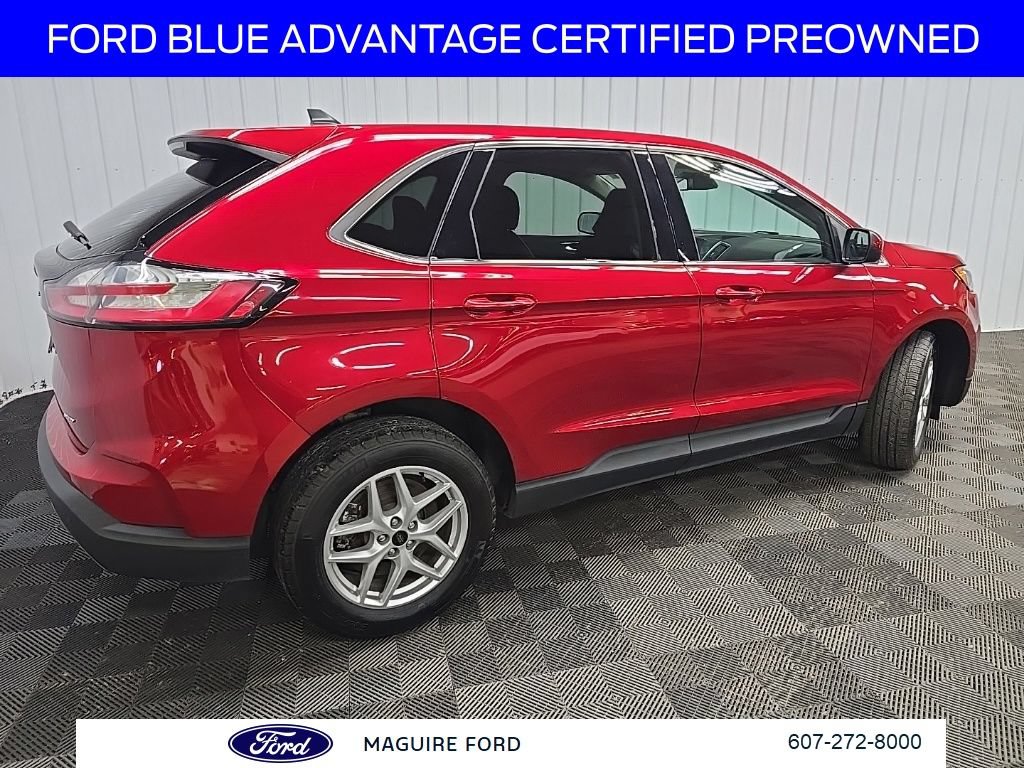 Certified 2024 Ford Edge SEL w/ Convenience Package AWD/4WD image 4