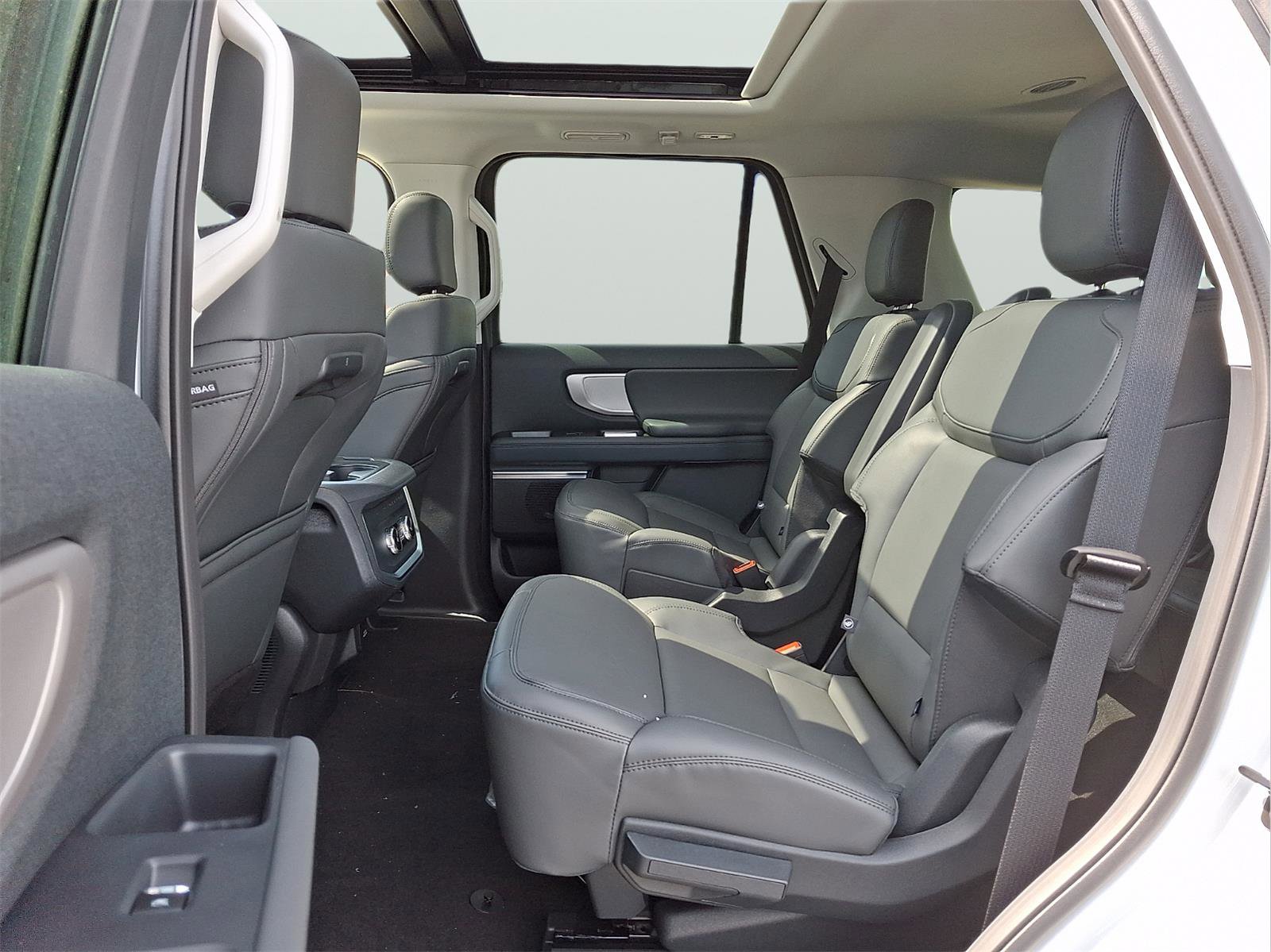 New 2026 Ford Expedition Active AWD/4WD image 5