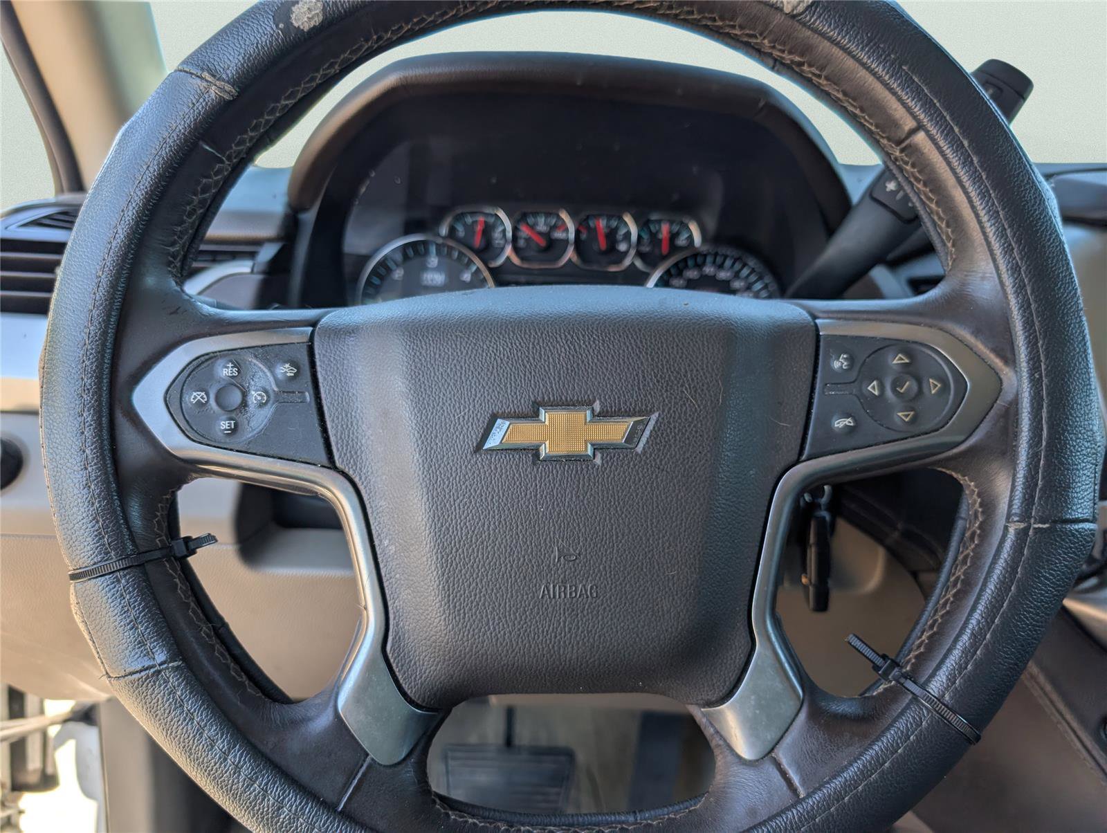 Used 2015 Chevrolet Tahoe LT image 24