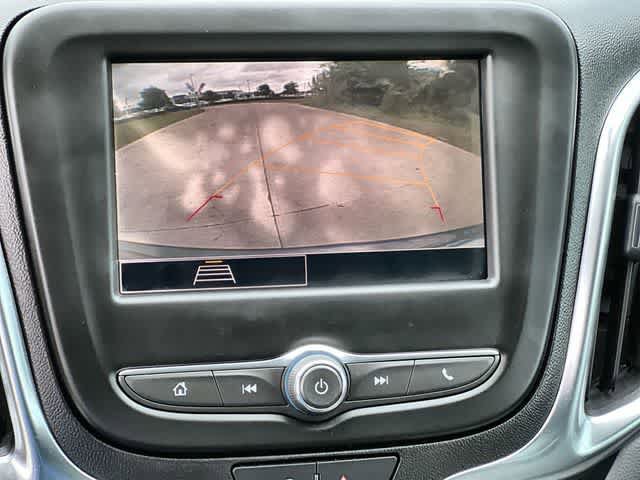 Used 2022 Chevrolet Equinox LS AWD/4WD image 26