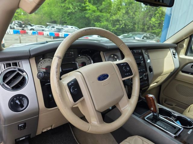 Used 2013 Ford Expedition EL XLT image 13