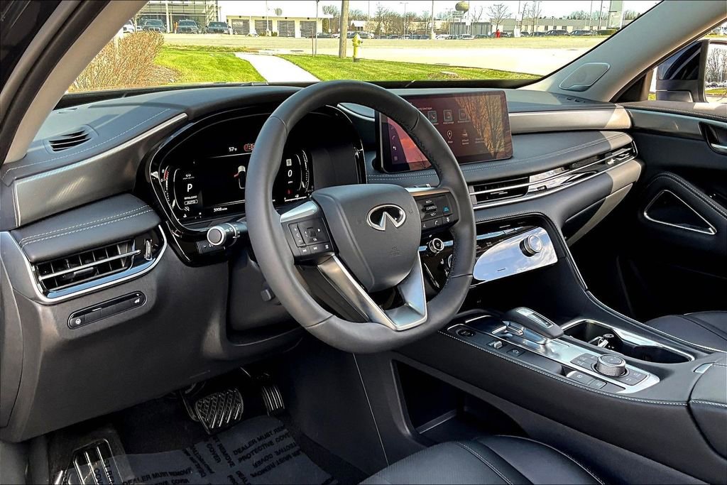 Certified 2026 INFINITI QX60 Luxe w/ Cargo Package image 16